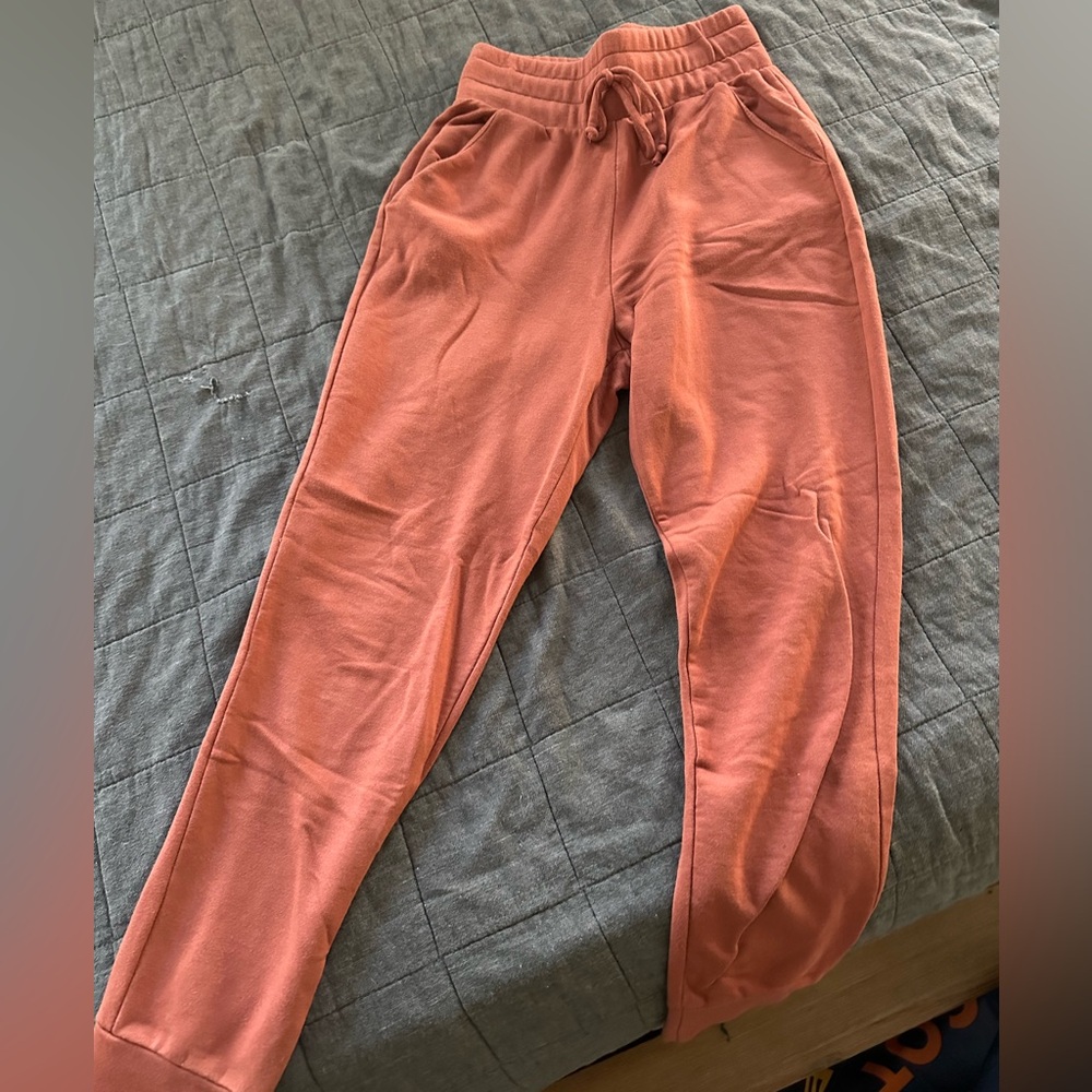 Size xs Sozy joggers. Rust color